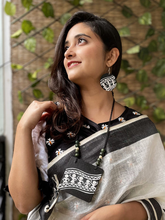 Handpainted black and white warli art wooden neckpiece and earring set